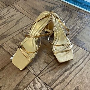 NWT Zara Gold Block Heel
